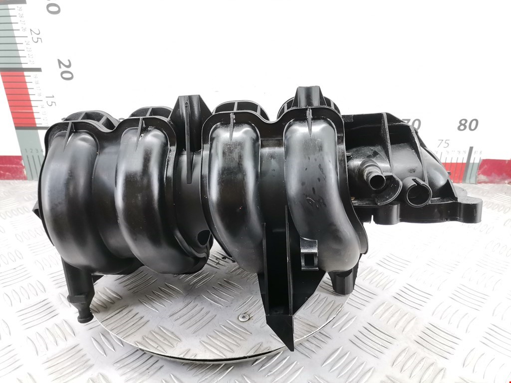 Коллектор впускной VOLKSWAGEN Polo III 1994-2001