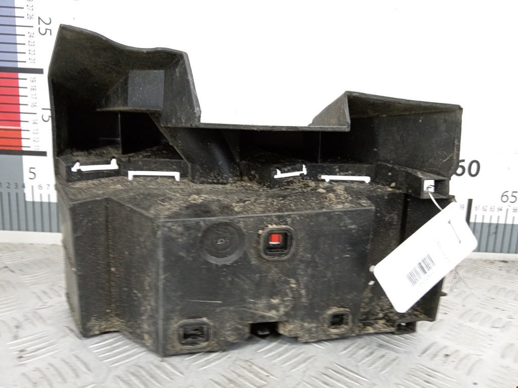 Кронштейн заднего бампера левый правый VOLVO XC90 2002-2014