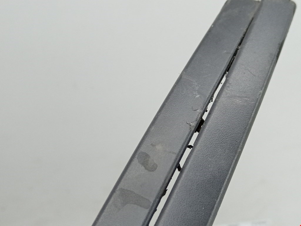 Молдинг лобового стекла FORD Mondeo IV 2007-2015