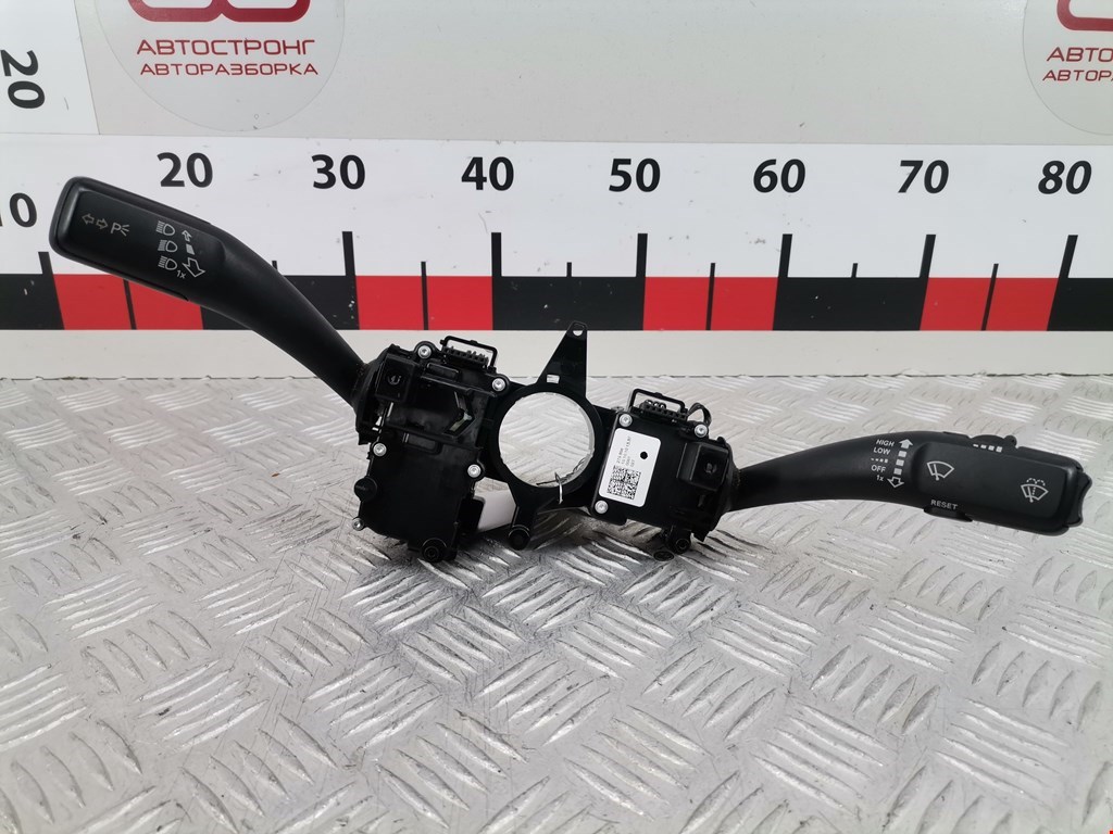 Переключатель поворотов и дворников (стрекоза) Audi A5 8T (2007-2016)