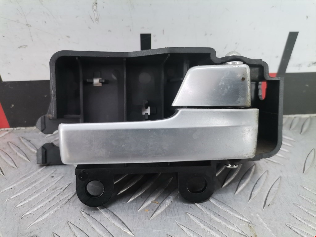 Ручка дверная задняя внутренняя правая FORD C-MAX 2003-2010
