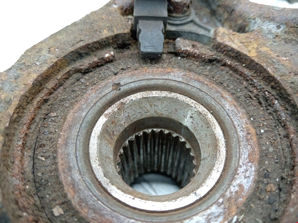 Ступица передняя левая PEUGEOT 307 2001-2008