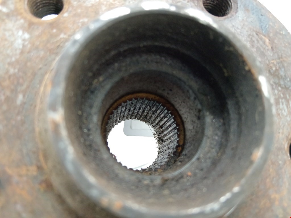 Ступица передняя правая FORD Galaxy 1995-2005