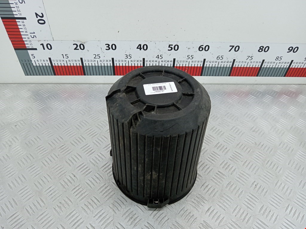 Корпус воздушного фильтра VOLKSWAGEN Transporter T4 1990-2003