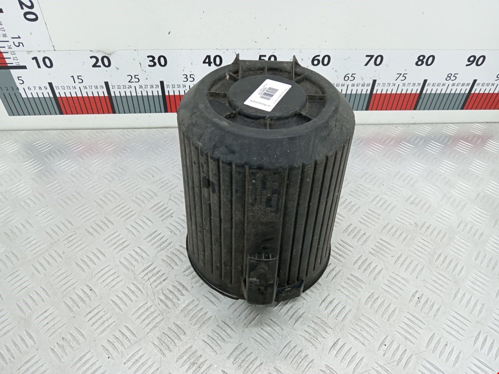 Корпус воздушного фильтра VOLKSWAGEN Transporter T4 1990-2003