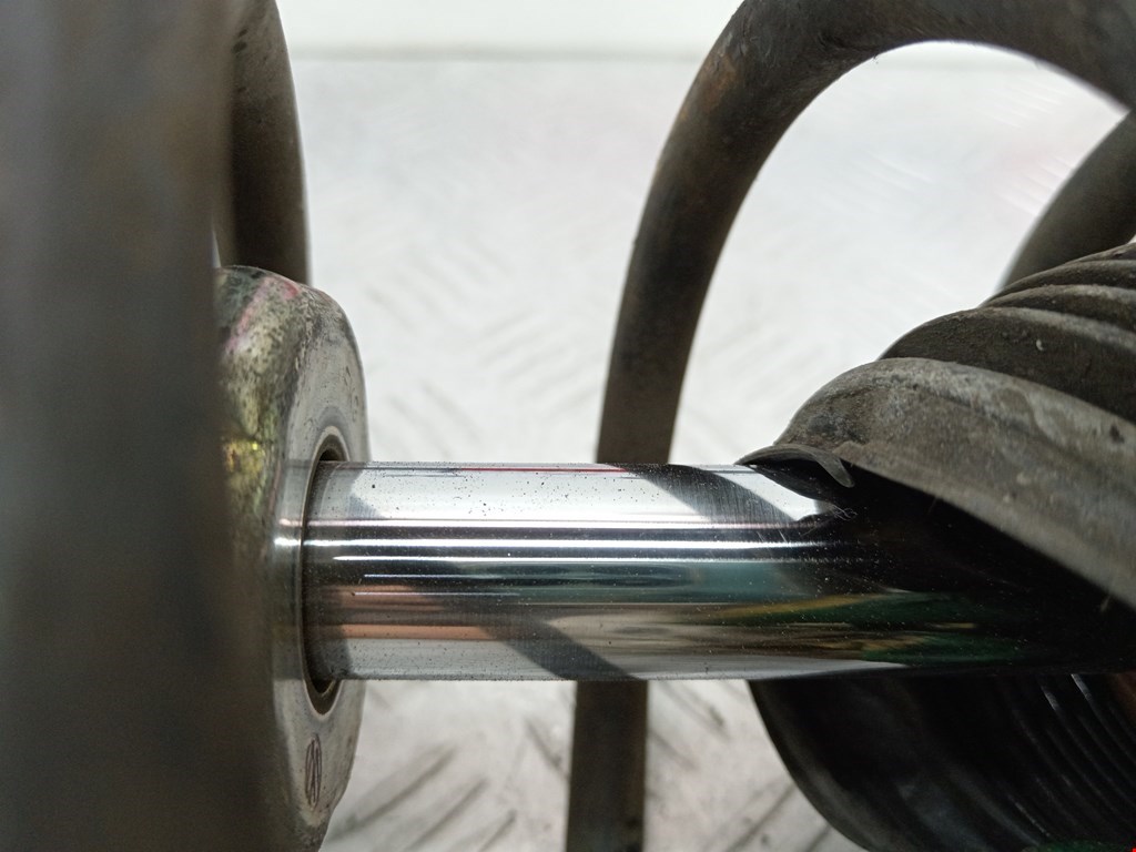 Амортизатор передний левый VOLKSWAGEN Golf III 1991-1997