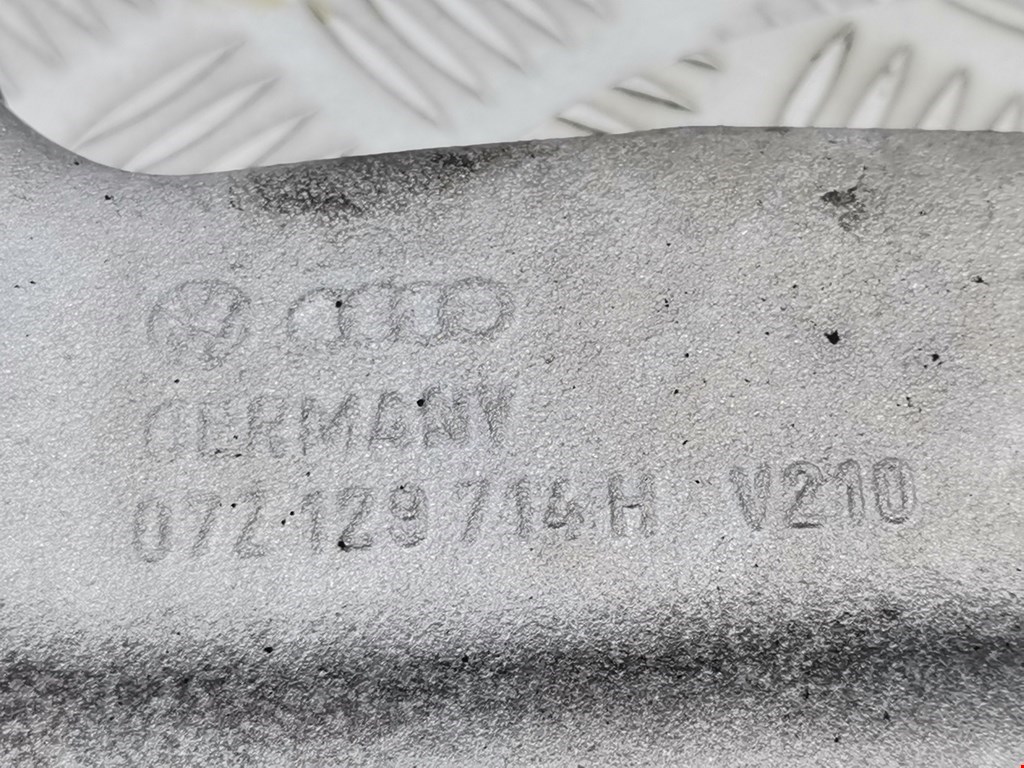 Коллектор впускной VOLKSWAGEN Touareg 2002-2010