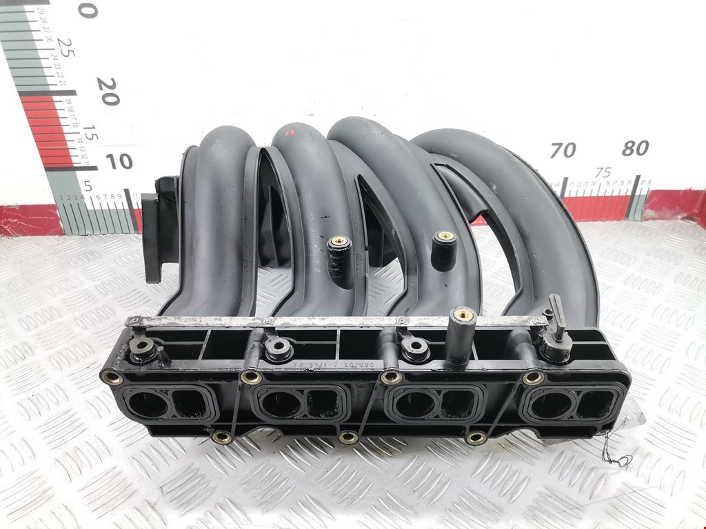 Коллектор впускной MERCEDES-BENZ C-Class C-klasse W203 2000-2007