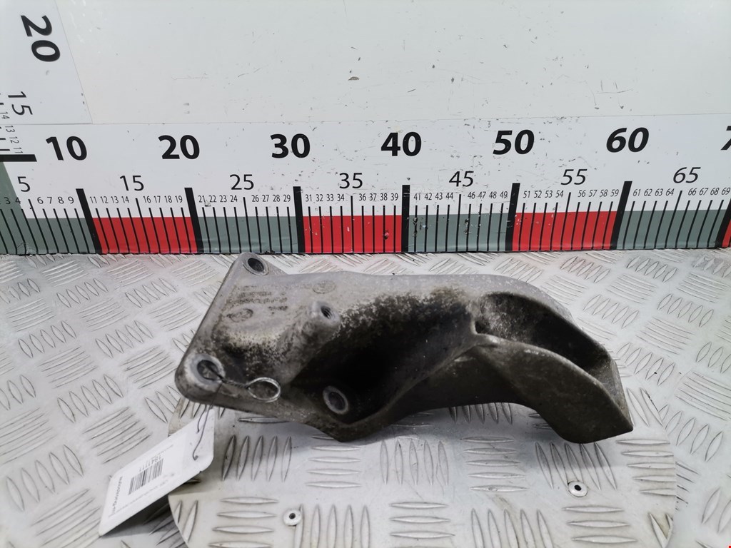 Кронштейн (крепление лапа) двигателя BMW 3-Series (E46) (1998-2007)