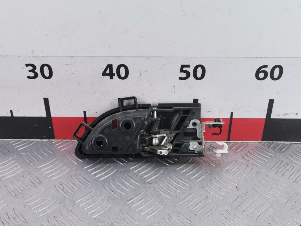 Ручка дверная задняя внутренняя левая HONDA CR-V III 2007-2012