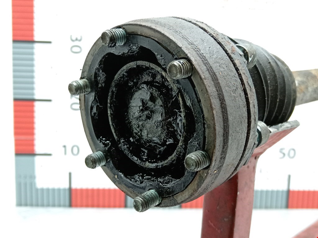 Полуось (привод, приводной вал) передняя левая VOLKSWAGEN Lupo 1999-2005