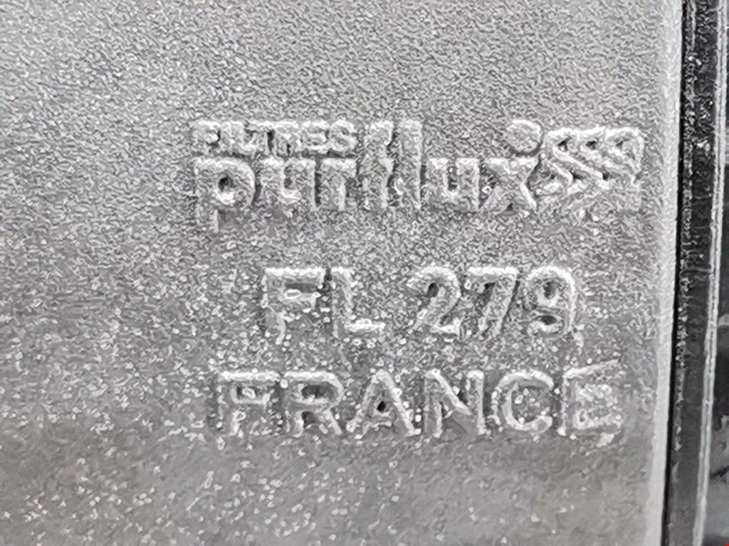 Корпус масляного фильтра VOLKSWAGEN Touareg 2002-2010