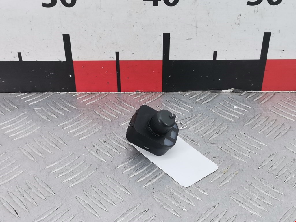 Блок управления зеркалами AUDI A6 C6 2004-2010