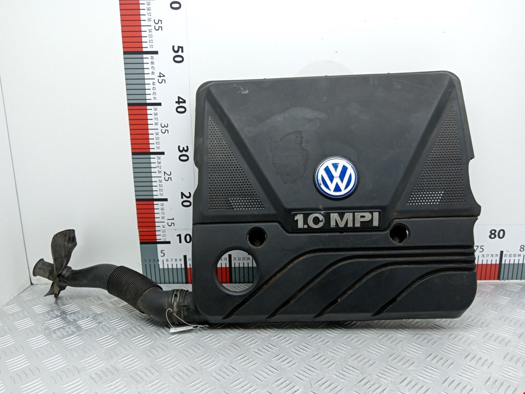 Патрубок воздушного фильтра VOLKSWAGEN Polo III 1994-2001