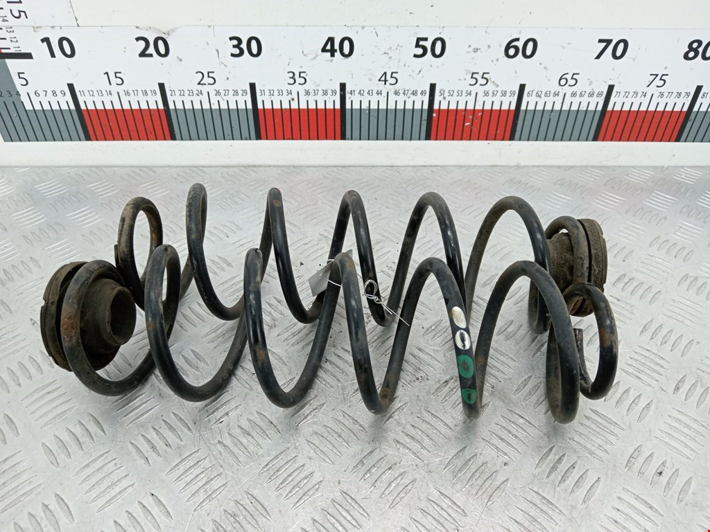 Пружина задняя левая/правая VOLKSWAGEN Golf IV 1997-2003