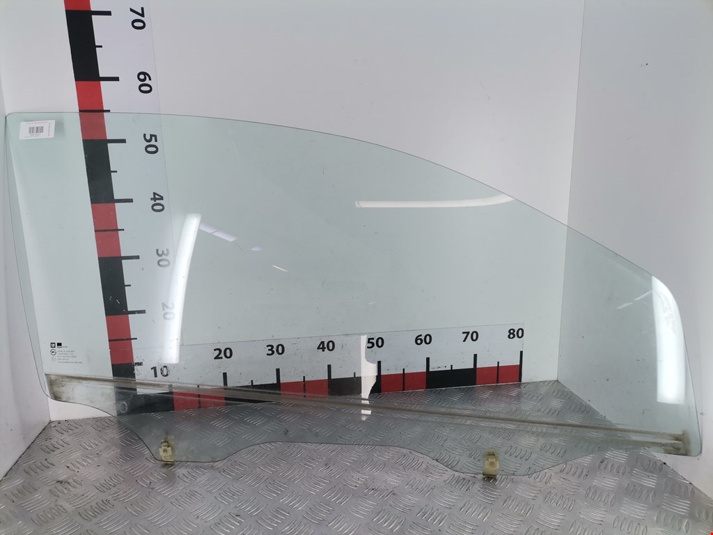 Стекло двери переднее правое CHEVROLET Aveo T200 2003-2008