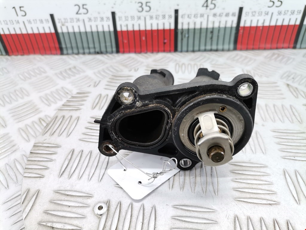 Корпус термостата FORD Focus II 2005-2011