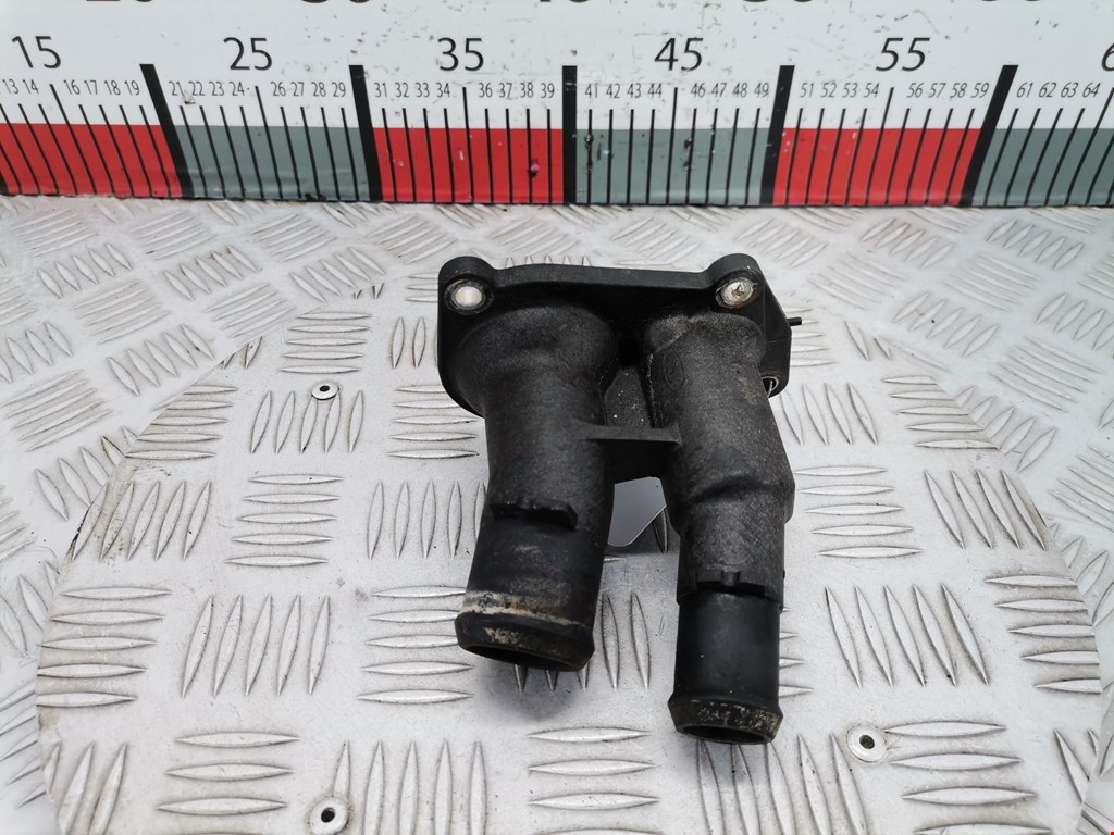 Корпус термостата FORD Focus II 2005-2011