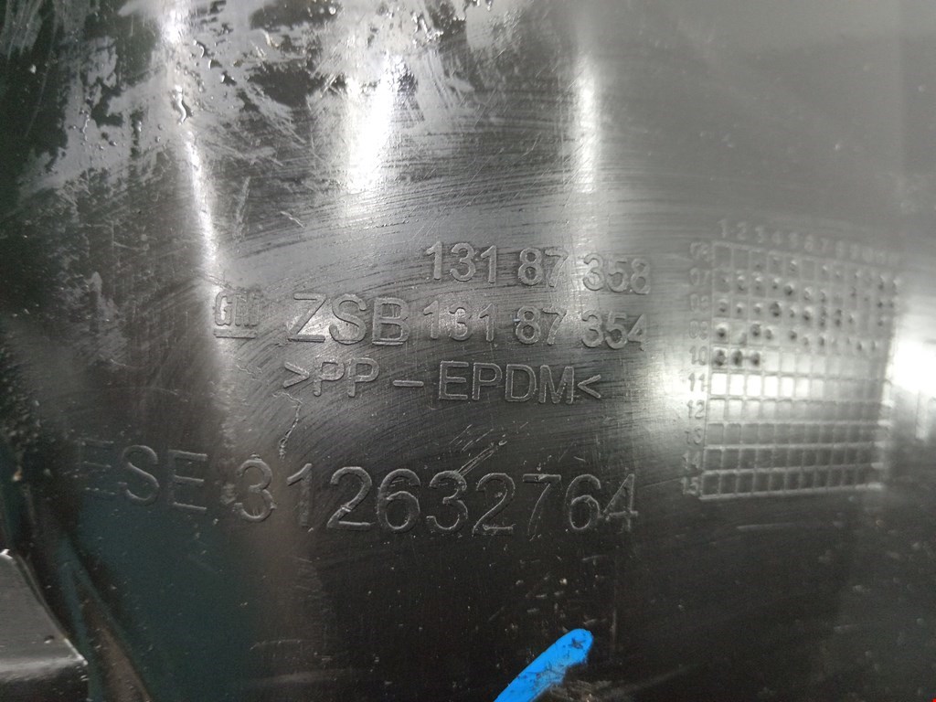 Локер (подкрылок) передний левый OPEL Corsa D 2006-2014