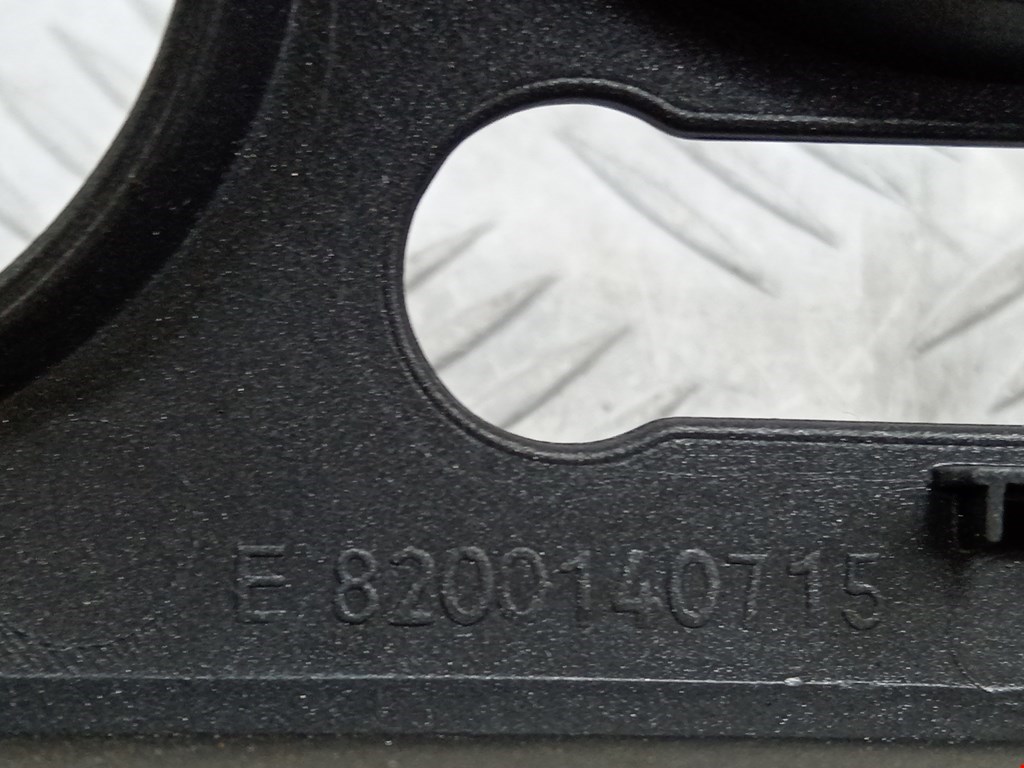 Дефлектор воздушный RENAULT Scenic II 2003-2010