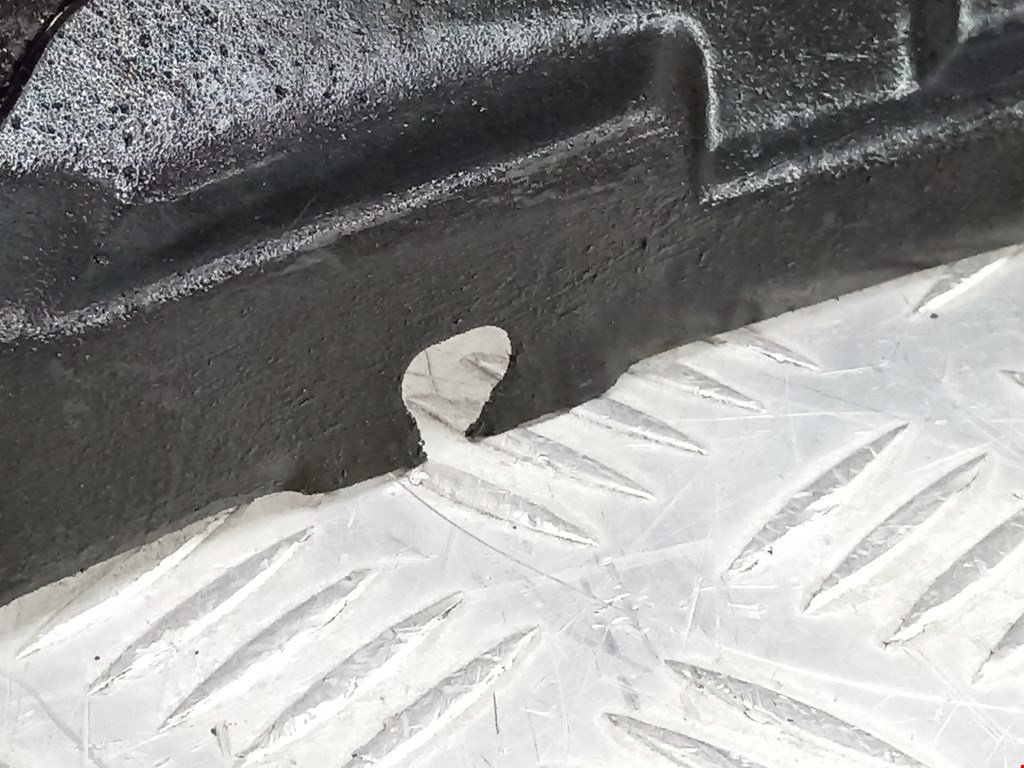 Локер (подкрылок) передний правый NISSAN Navara II D22 1997-2004