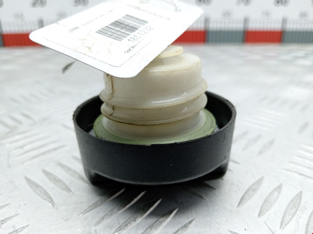 Крышка топливного бака OPEL Meriva A 2003-2010