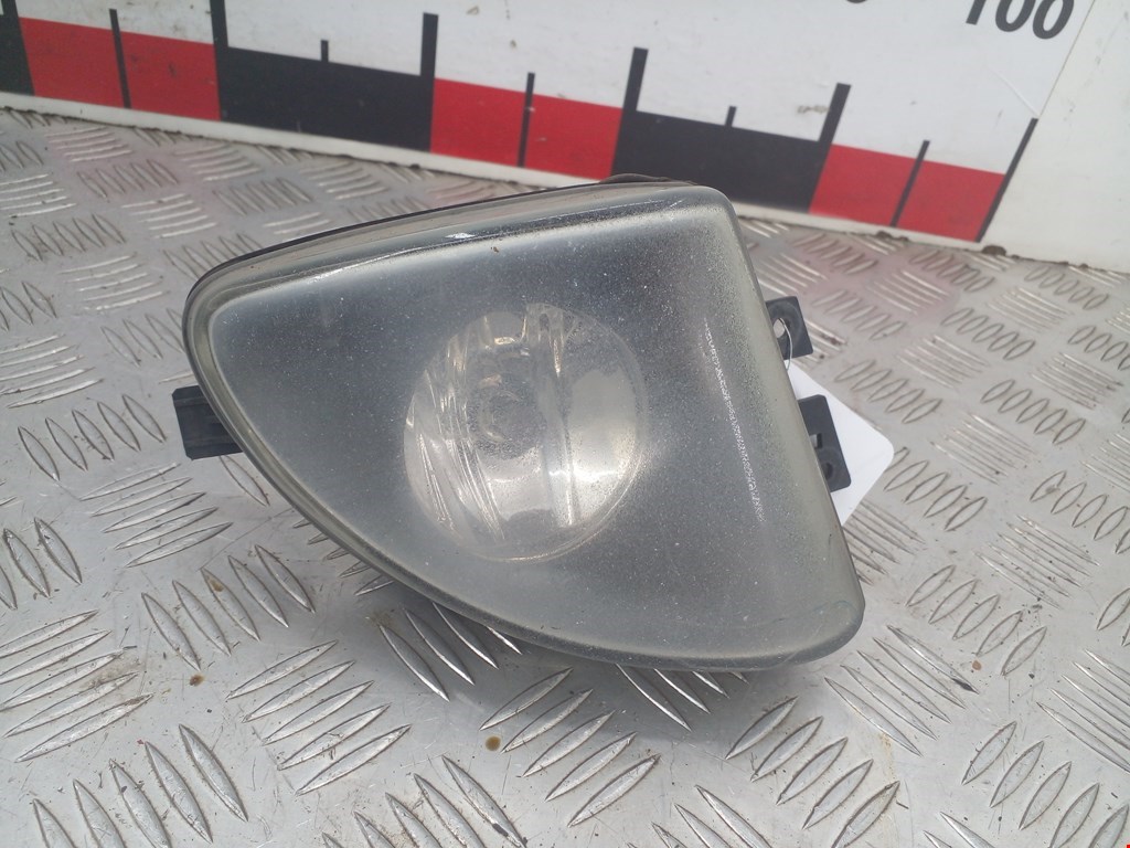 Фара противотуманная правая (ПТФ) BMW 5er 5 серия F10/F11/F07 2009-2017