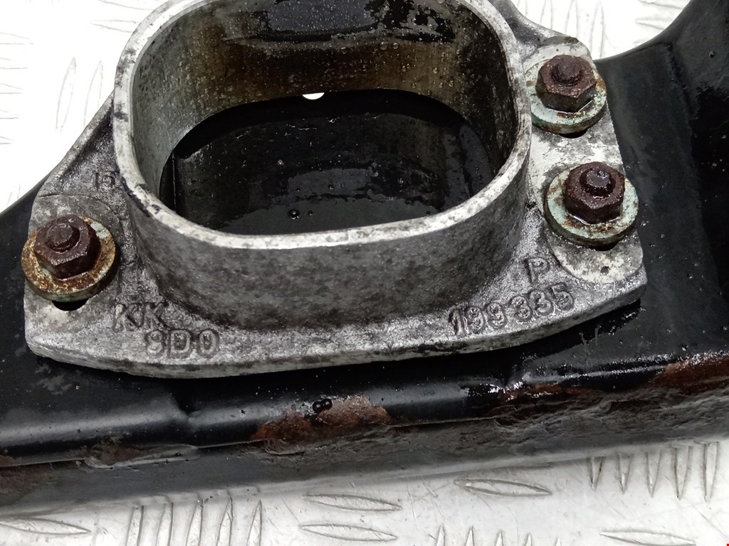 Патрубок интеркулера AUDI A4 B5 1995-2001