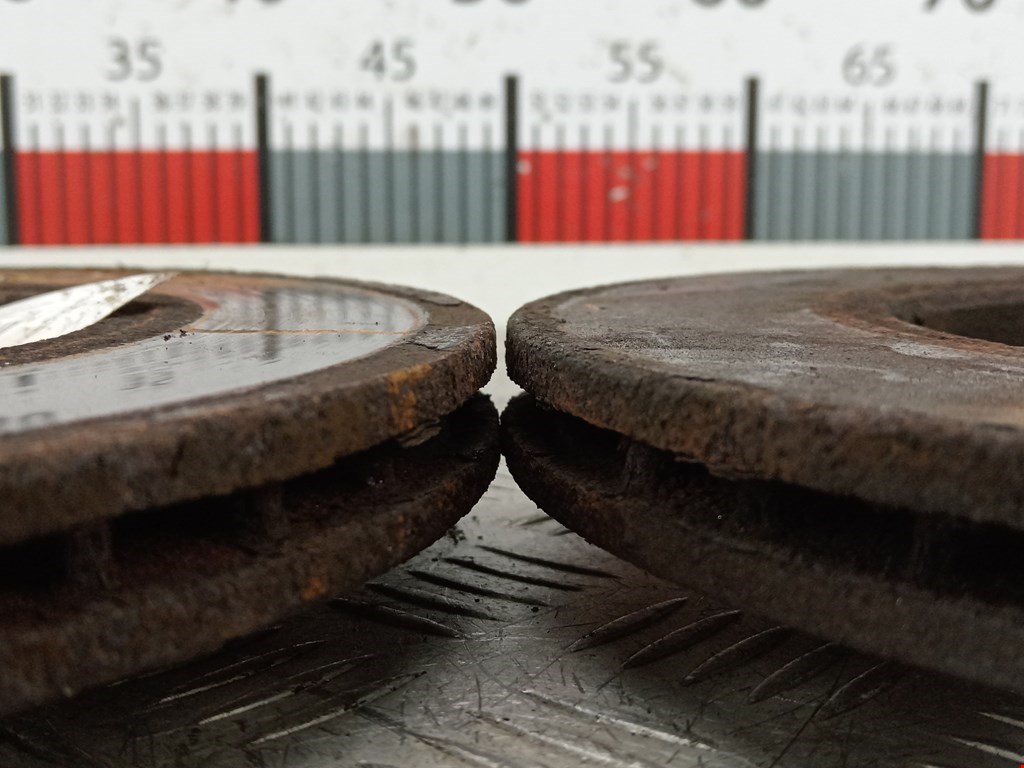 Диск тормозной передний AUDI A3 8L 1996-2003