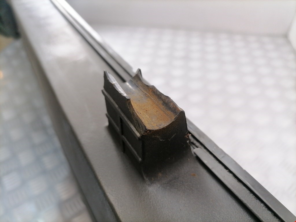 Воздухозаборник (наружный) IVECO EuroCargo II 2003-2008