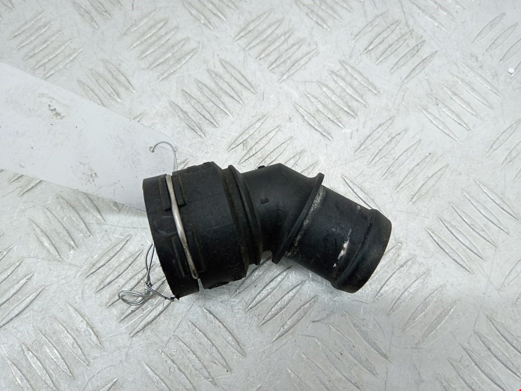 Тройник системы охлаждения VOLKSWAGEN Golf IV 1997-2003