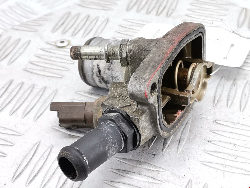 Корпус термостата FIAT Panda 2011-н.в.