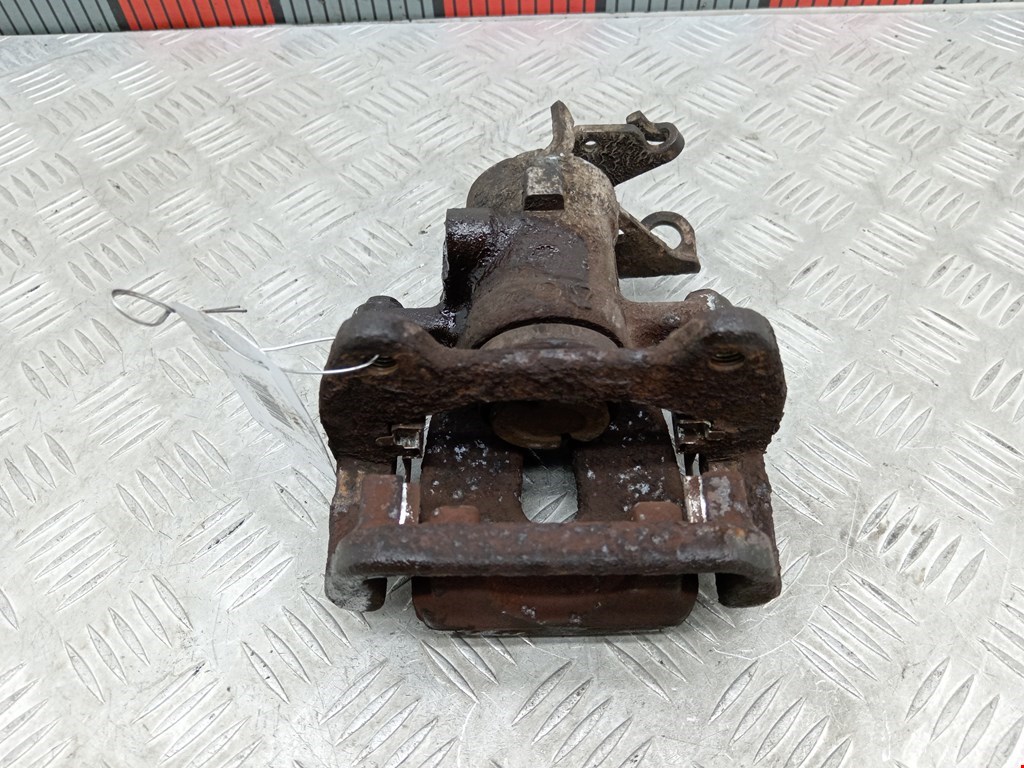 Суппорт задний левый Alfa Romeo 147 (937) (2000-2010)