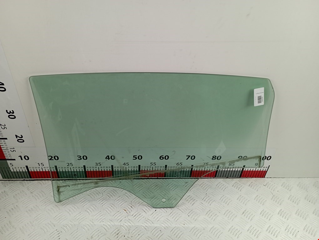 Стекло двери заднее правое CHEVROLET Malibu 2015-н.в.