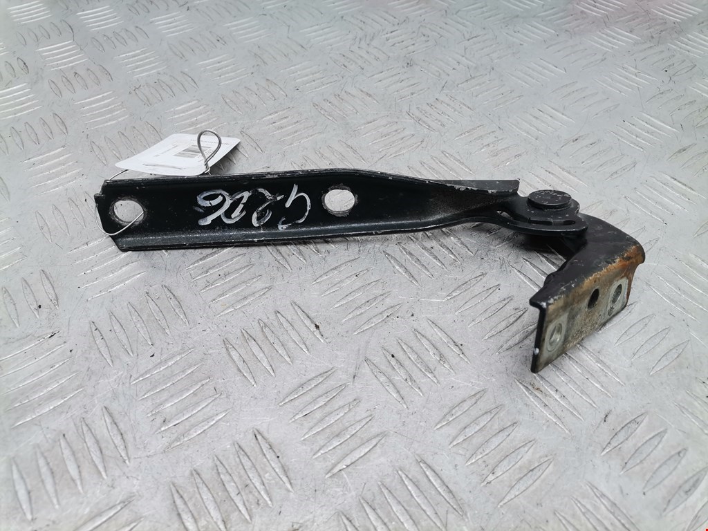 Петля капота левая/правая VOLKSWAGEN Passat B5 1997-2005