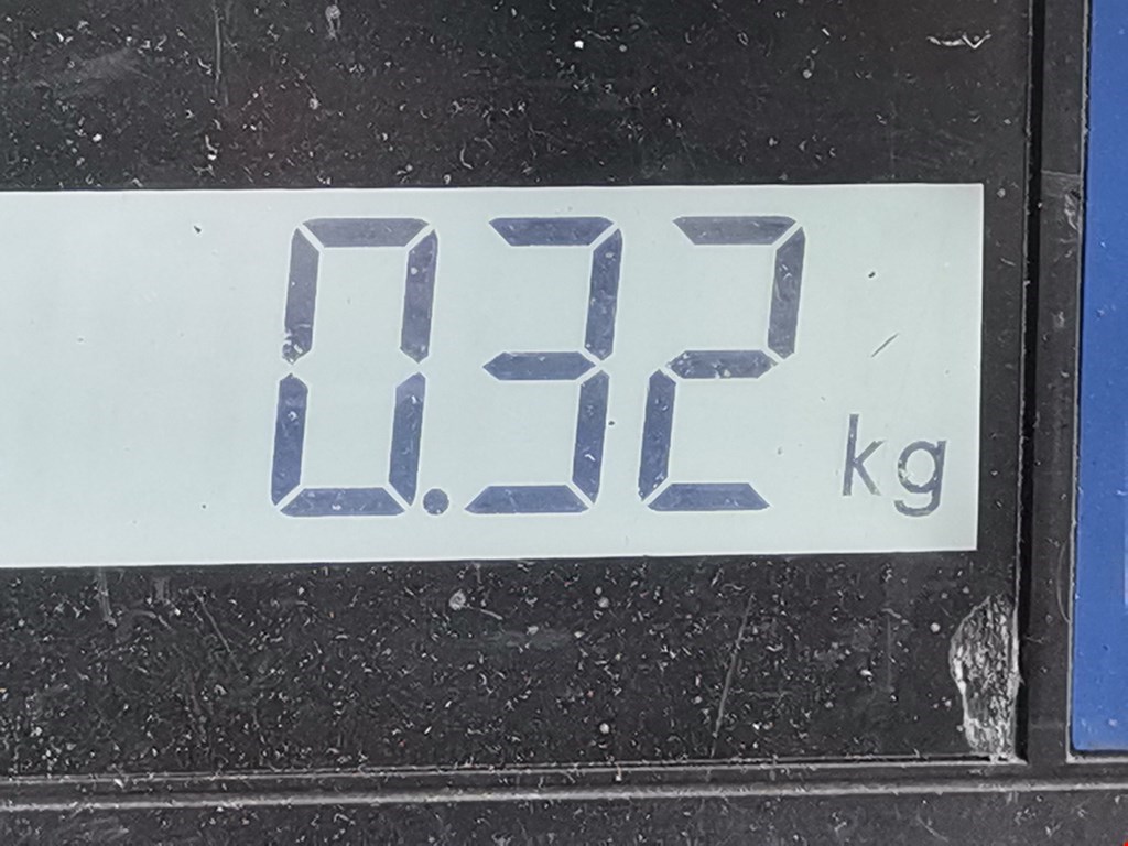 Петля капота левая/правая VOLKSWAGEN Passat B5 1997-2005