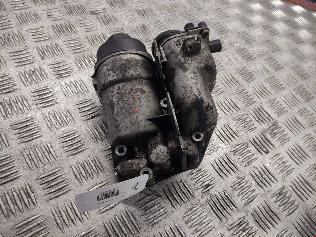 Корпус масляного фильтра Volvo XC70 2 (2000-2007)