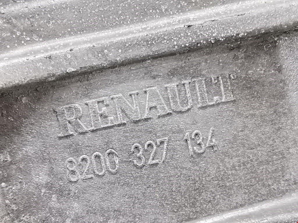 Кронштейн генератора RENAULT Scenic II 2003-2010