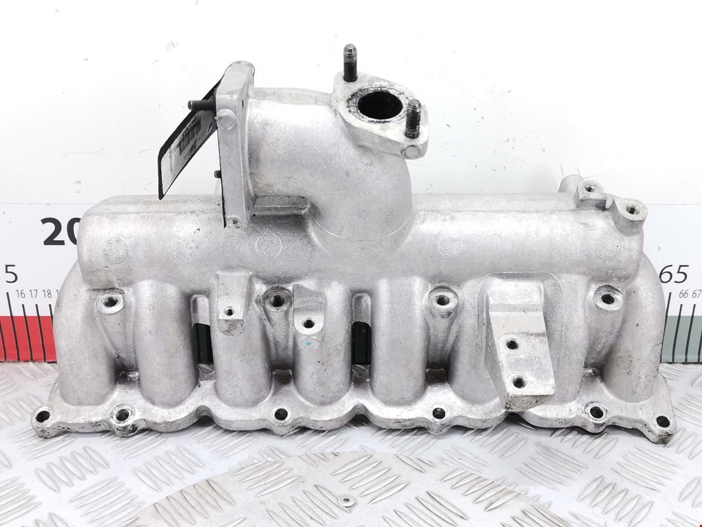 Коллектор впускной KIA Sorento 2002-2009