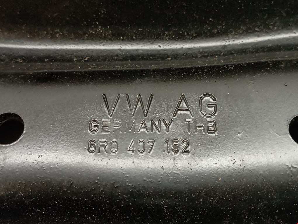 Рычаг передний правый SKODA Fabia MK2 5J 2007-2014