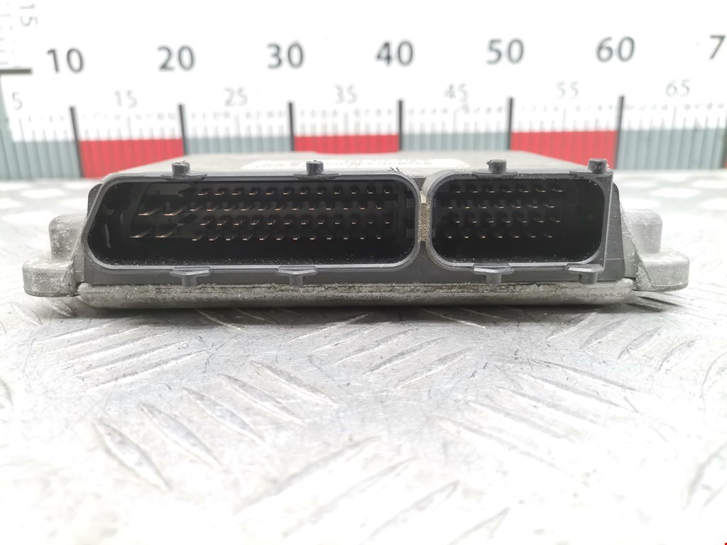 Блок управления двигателя (ЭБУ) VOLKSWAGEN Bora 1998-2005