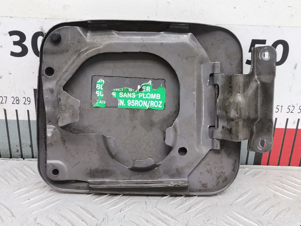 Лючок бензобака MAZDA Xedos 6 1992-1999