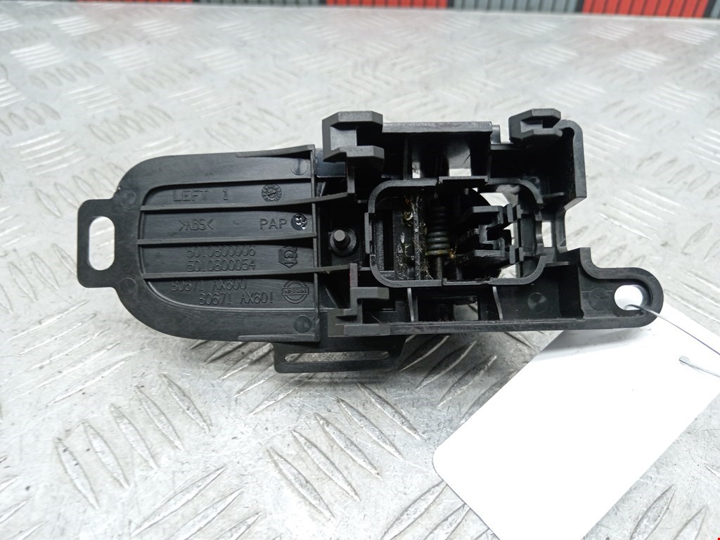 Ручка дверная передняя внутренняя левая NISSAN Micra K12 2003-2010