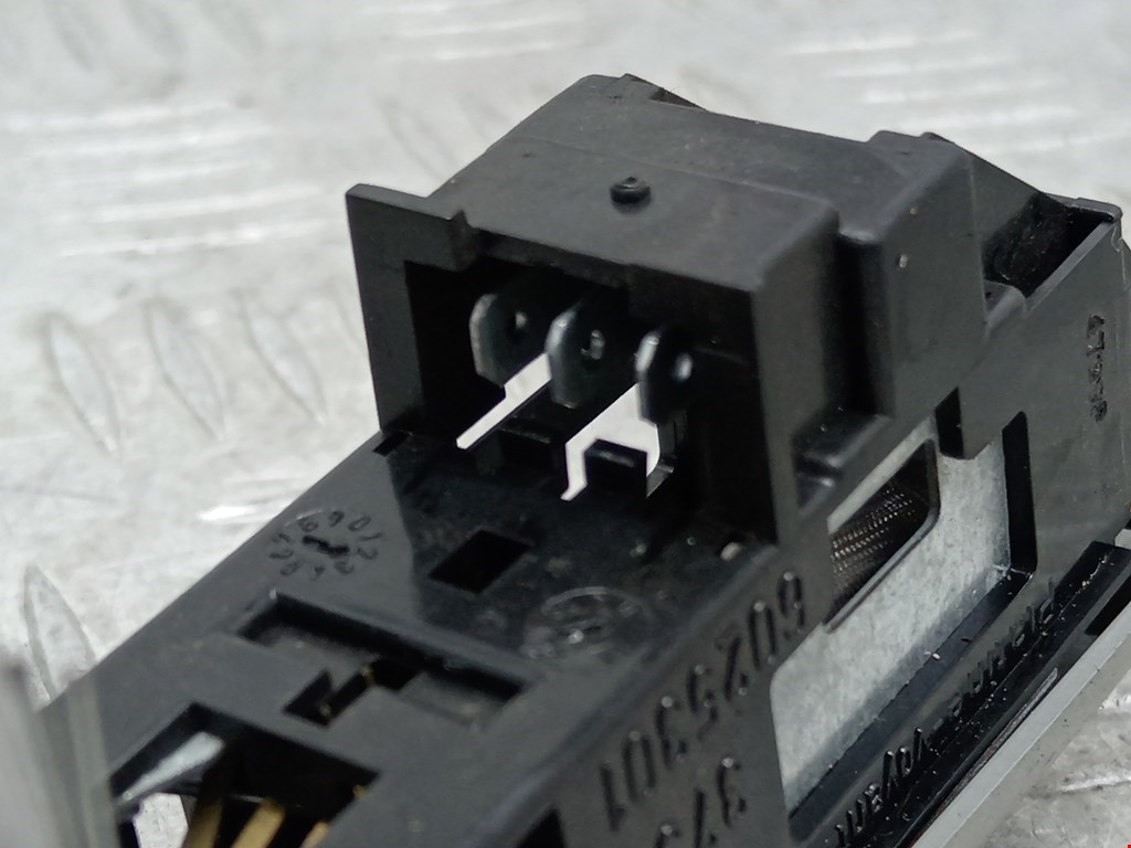 Плафон салонный (салона фонарь) RENAULT Espace 1997-2003