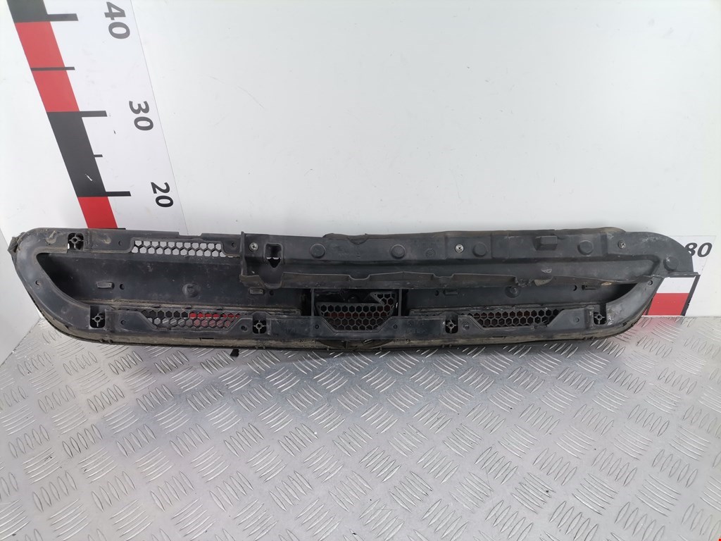 Решетка радиатора OPEL Signum 2003-2008