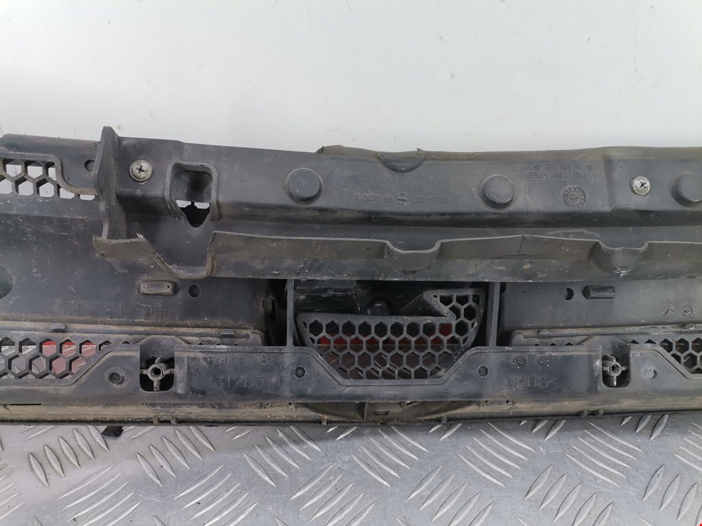 Решетка радиатора OPEL Signum 2003-2008