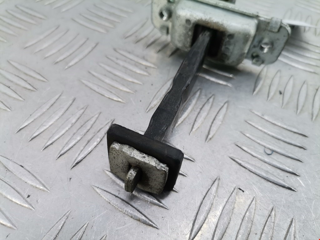 Ограничитель открывания двери KIA Picanto 2004-2011