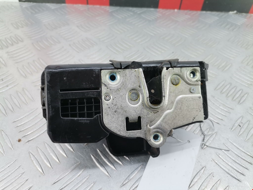 Замок двери передней левой CHEVROLET Captiva 2006-2010