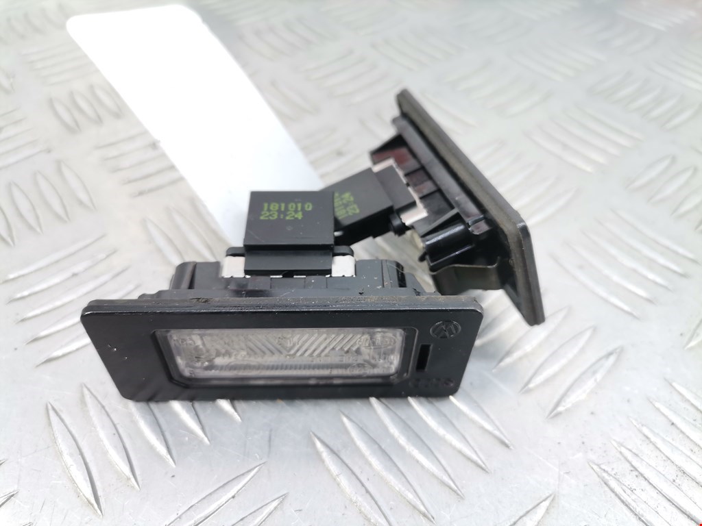 Фонарь подсветки номера AUDI A5 2007-2016