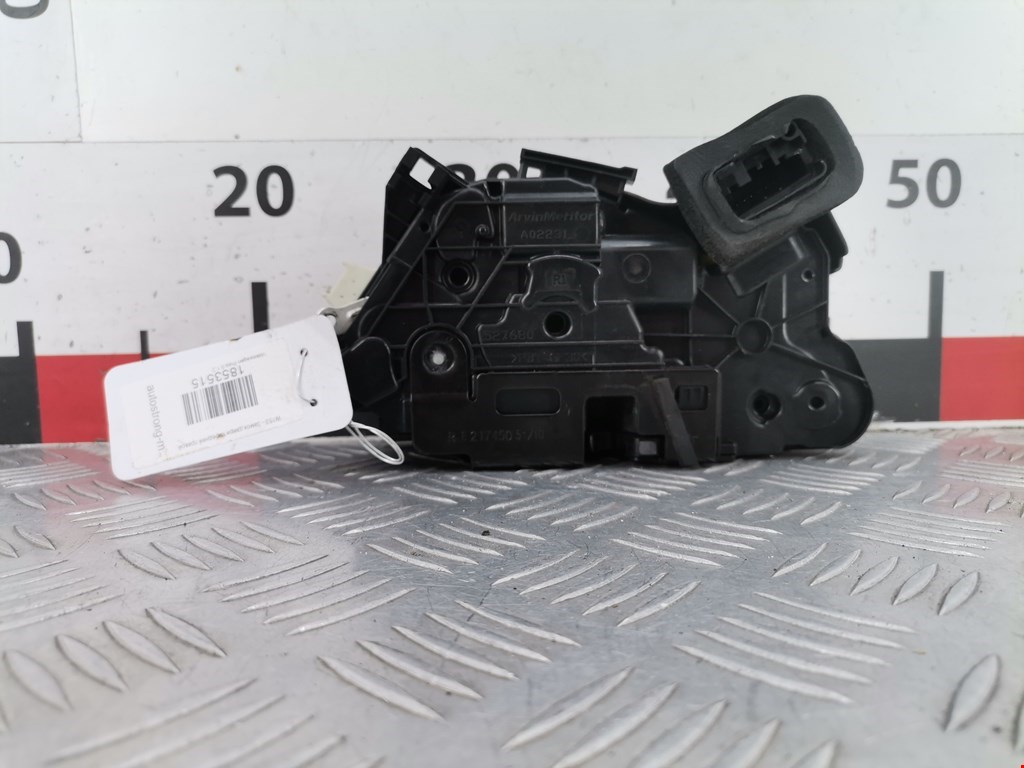 Замок двери передней правой VOLKSWAGEN Polo V HB 2009-2017